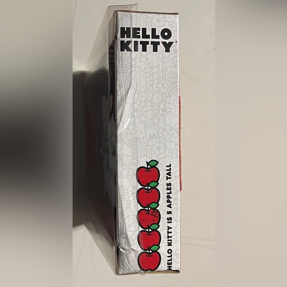 Hello Kitty by Sanrio Table Top Clock  - New - Picture 4 of 6